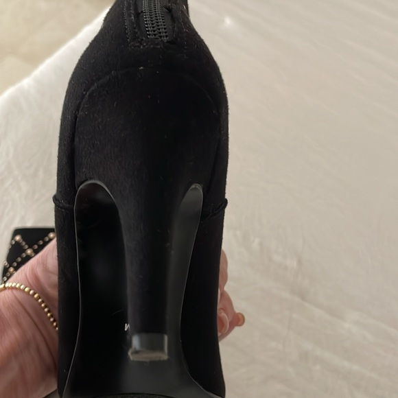 IMPO BLACK SCAPE BOOTIES WITH GOLD - Picture 3 of 5